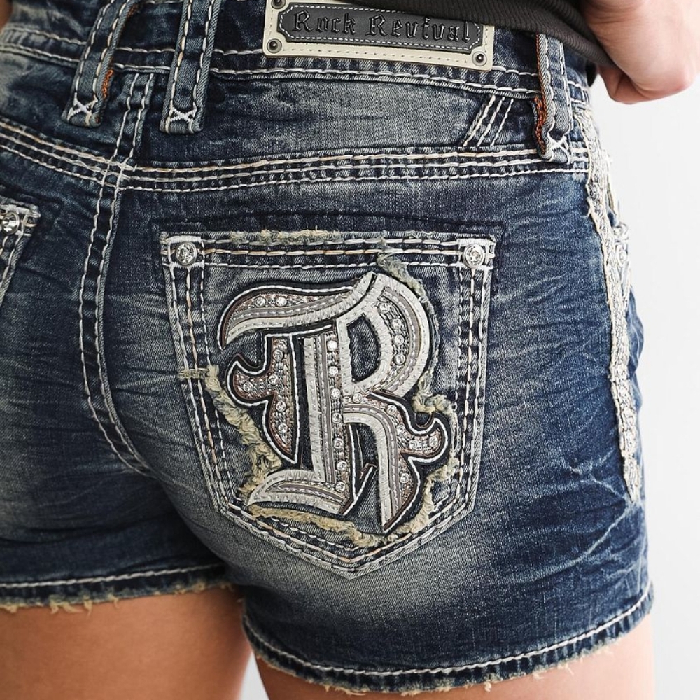🤘NeW!!🎸 ROCK REVIVAL EILISH EASY STRETCH SHORTS 28